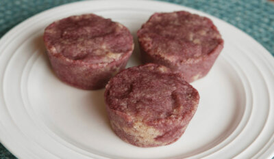Dysphagia-friendly berry muffins